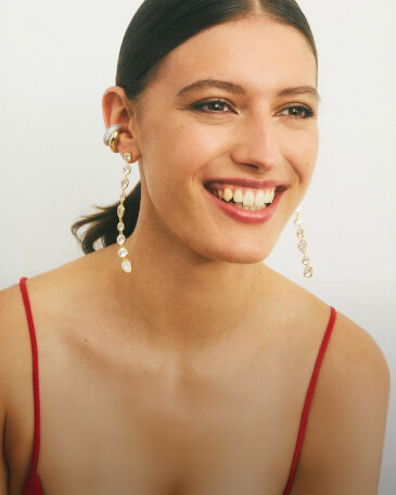 EARRINGS[[DISCOVER]]