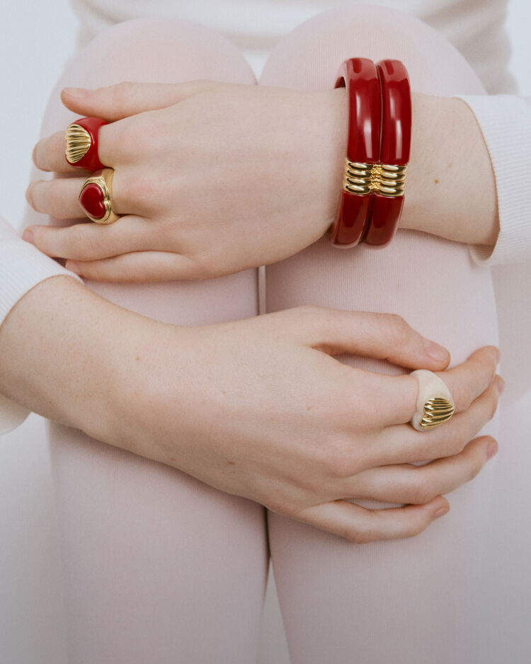 BRACELETS[[DISCOVER]]