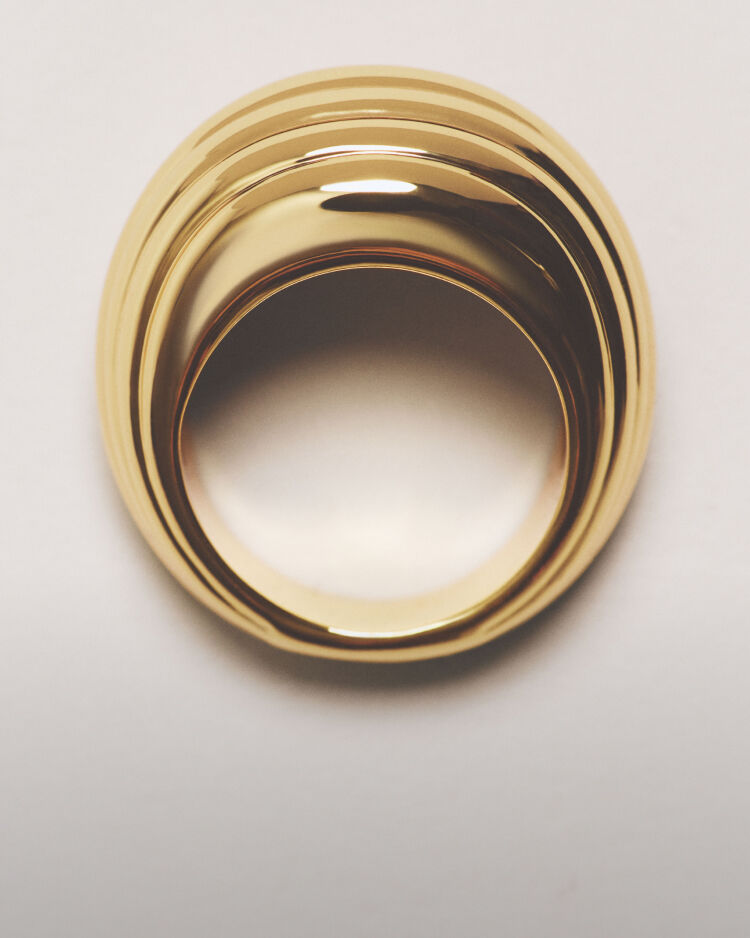 RINGS[[DISCOVER]]