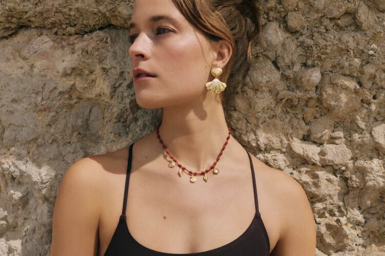 GOLDEN JEWELLERY