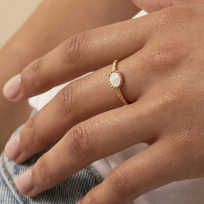 Thin ring ATMA - Mother-of-pearl / pink - All jewellery  | Agatha