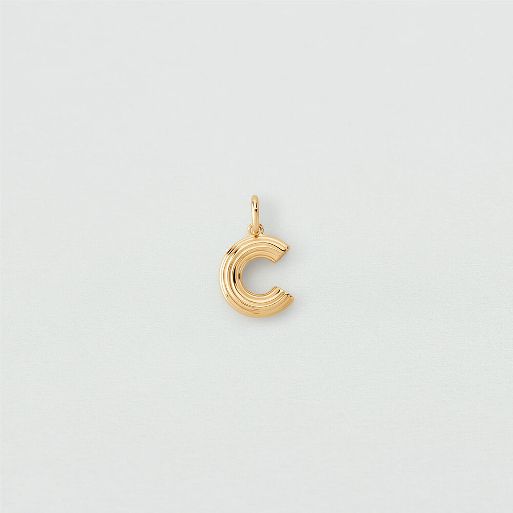 Pendant LETTER C - Golden