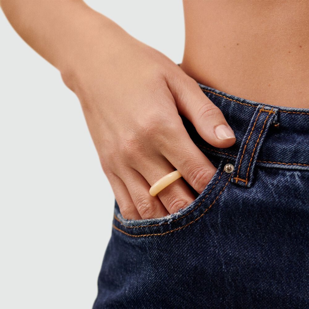 Thin ring TORSADES - Ivory / Gold - Jewellery  | Agatha