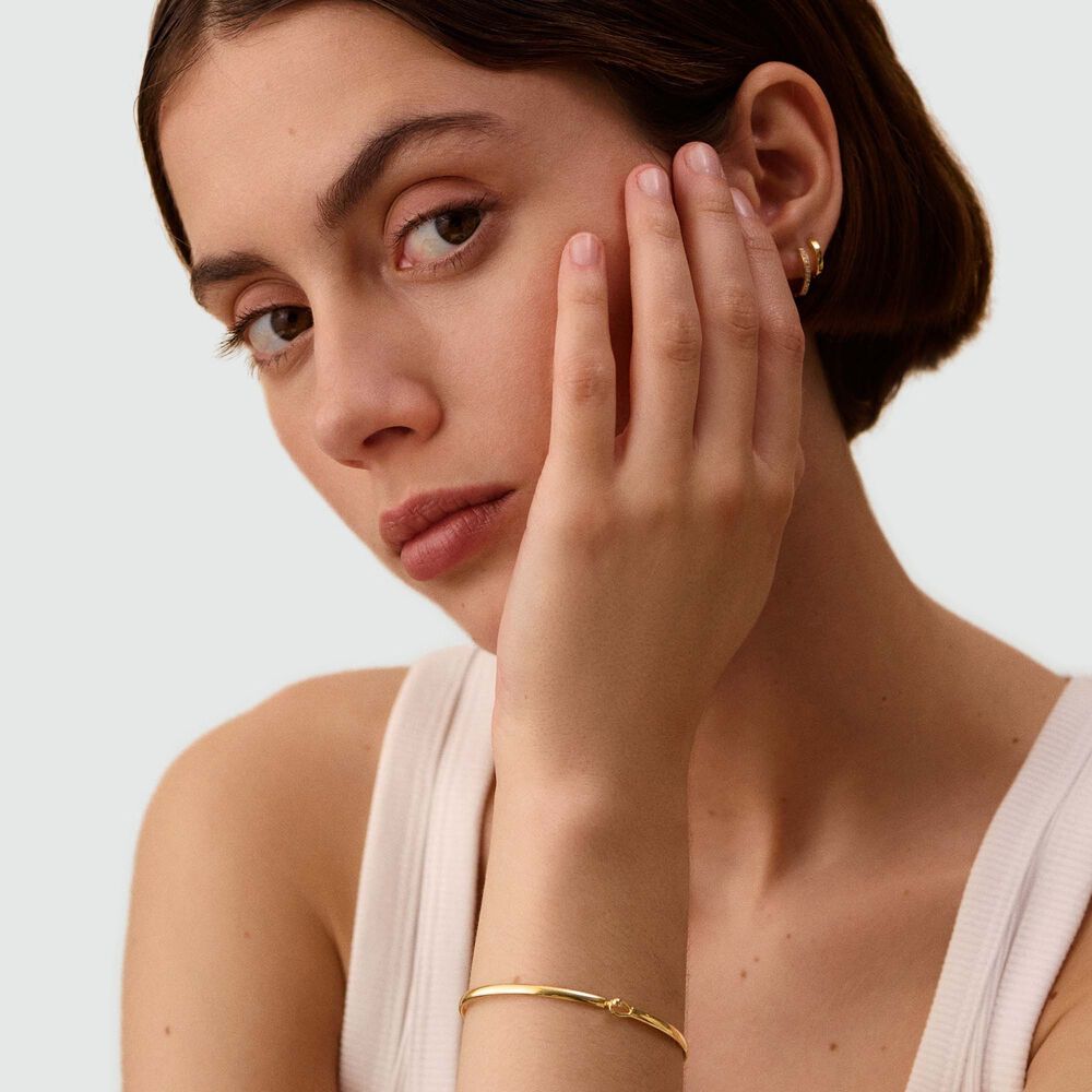 Bangle woman | Agatha