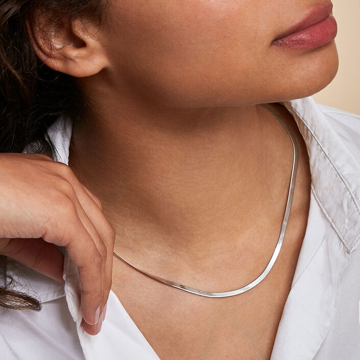 Mid-length necklace EFFLEURE - Silver - All jewellery  | Agatha