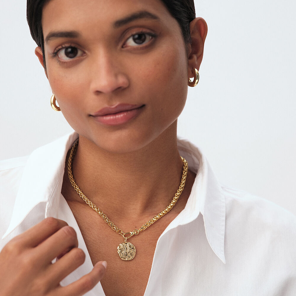 Pendant ENGRAVED MEDAL - Golden - Jewellery  | Agatha