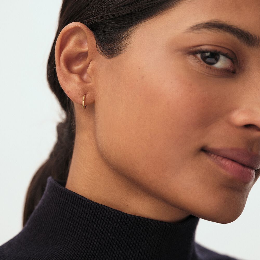 Hoop piercing DENTADO - Golden - Genuine silver  | Agatha