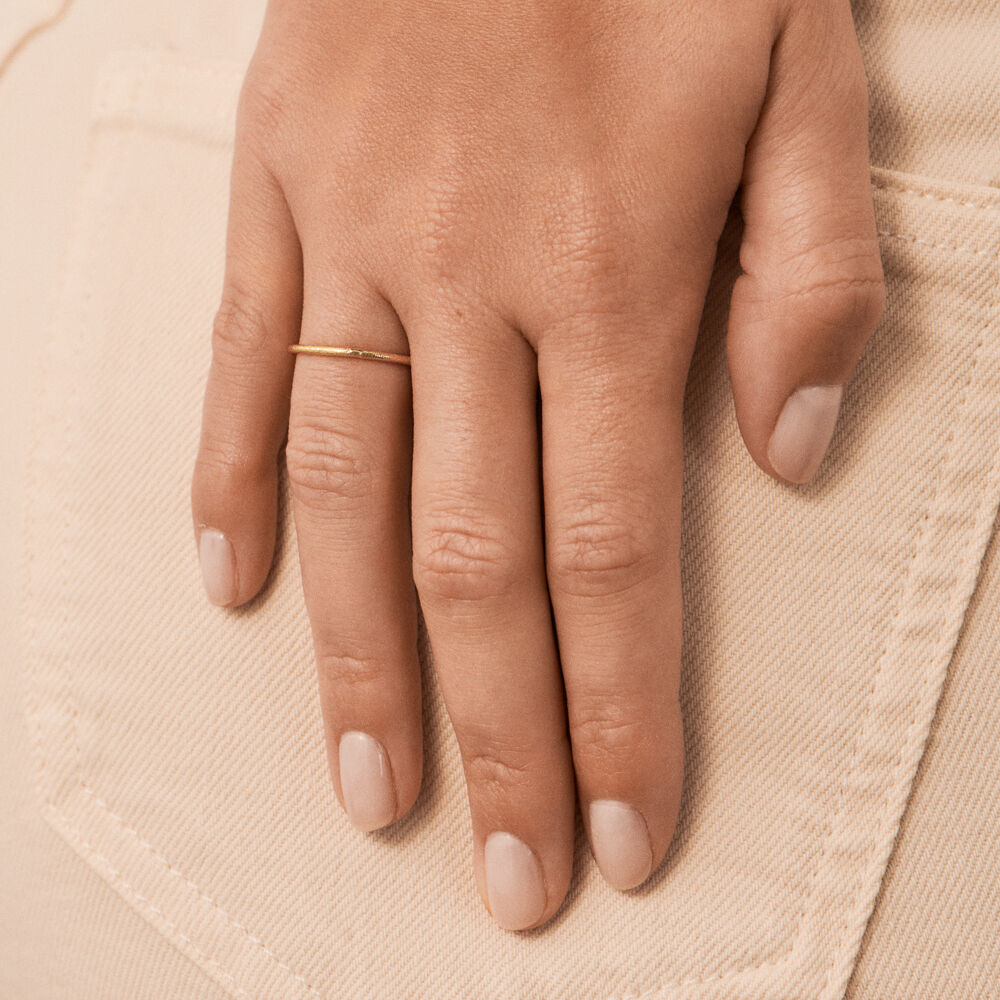 Thin ring MAAT - Golden - All jewellery  | Agatha